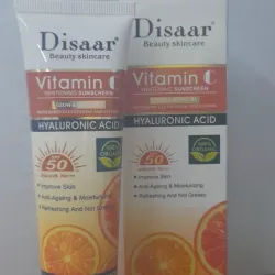 Protector solar Vit C con Ácido Hialurónico