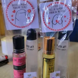 Combo Perfume, labial y aretes