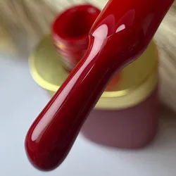 Esmalte rojo