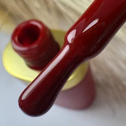 Esmalte rojo