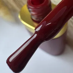 Esmalte rojo
