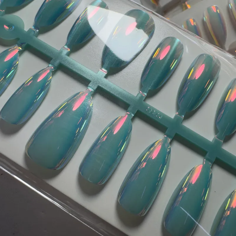 Soft gel aurora 