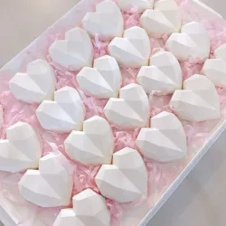 Corazones de chocolate blanco 