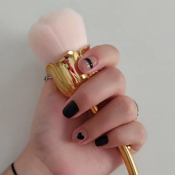 TIENDA ONLINE, PARA LA VENTA DE PRODUCTOS DE UÑAS EN PLAYA 
