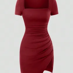 Vestido escote cuadrado 
