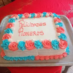 Cake media bandeja relleno de leche condensada 