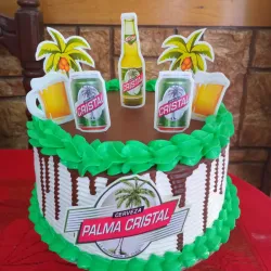 Pastel temática cerveza cristal 
