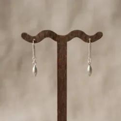 Aretes colgantes