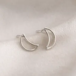 Aretes minimalistas