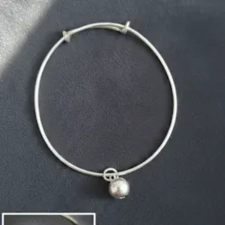 Pulsera con cascabel