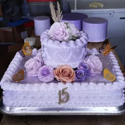 Bandeja de dos pisos