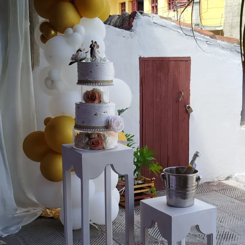 Blanco y dorado. Boda