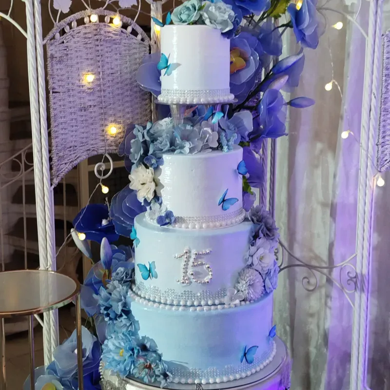 Cake 4 pisos Quinceañera 