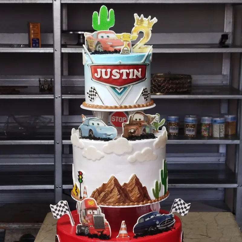 Rayo. McQueen Cake