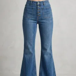 Pantalón acampanado