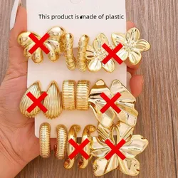 Aretes Plásticos 