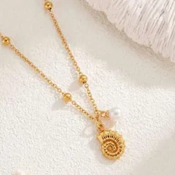 Cadena con caracola