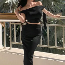 Conjunto con saya negro