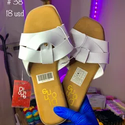 Sandalias Modelo 3