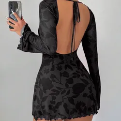 Vestido floreado negro