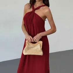 Vestido rojo vino