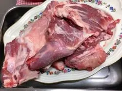 Carne de Chivo ( Entero )