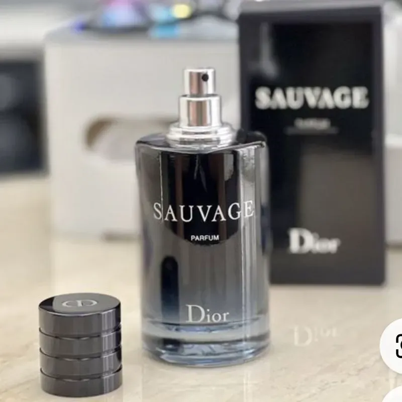 SAUVAGE DIOR