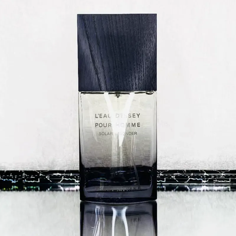 L'EAU Dissey