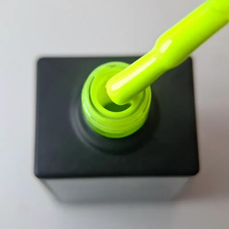 Neon #12 