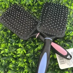 Cepillo cuadrado para peinar