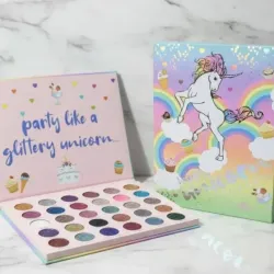Paletas de sombras con acabado glitter