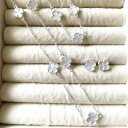 Conjunto Van Cleef blanco 🐚