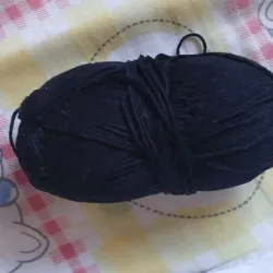 Estambre fino negro