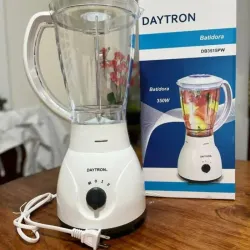 Batidora DAYTRON jarra plástica (1.5 L. - 350W)