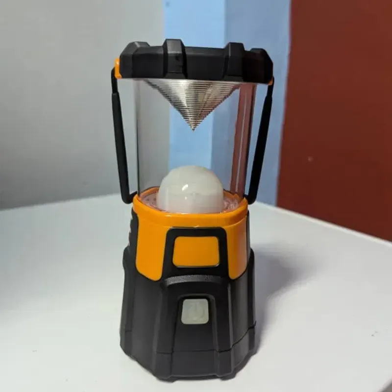 Lámpara LED  recargable 