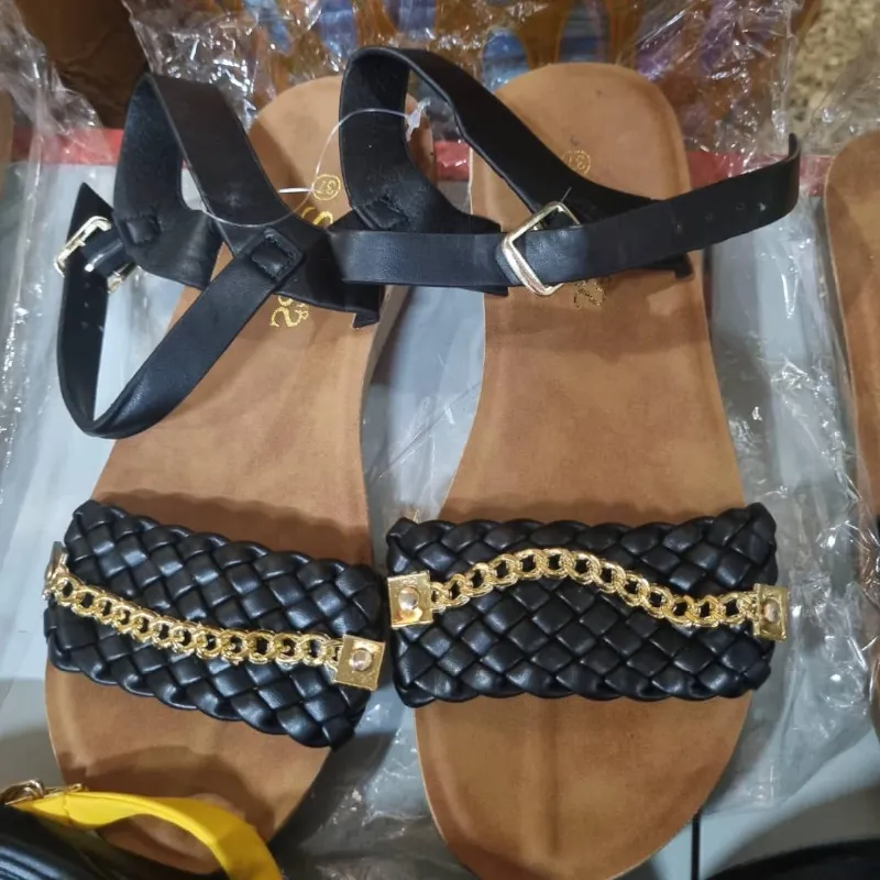 Sandalias