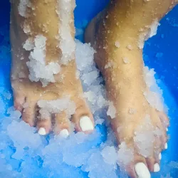 🦶 Limpieza Sencilla + Spa Jelly