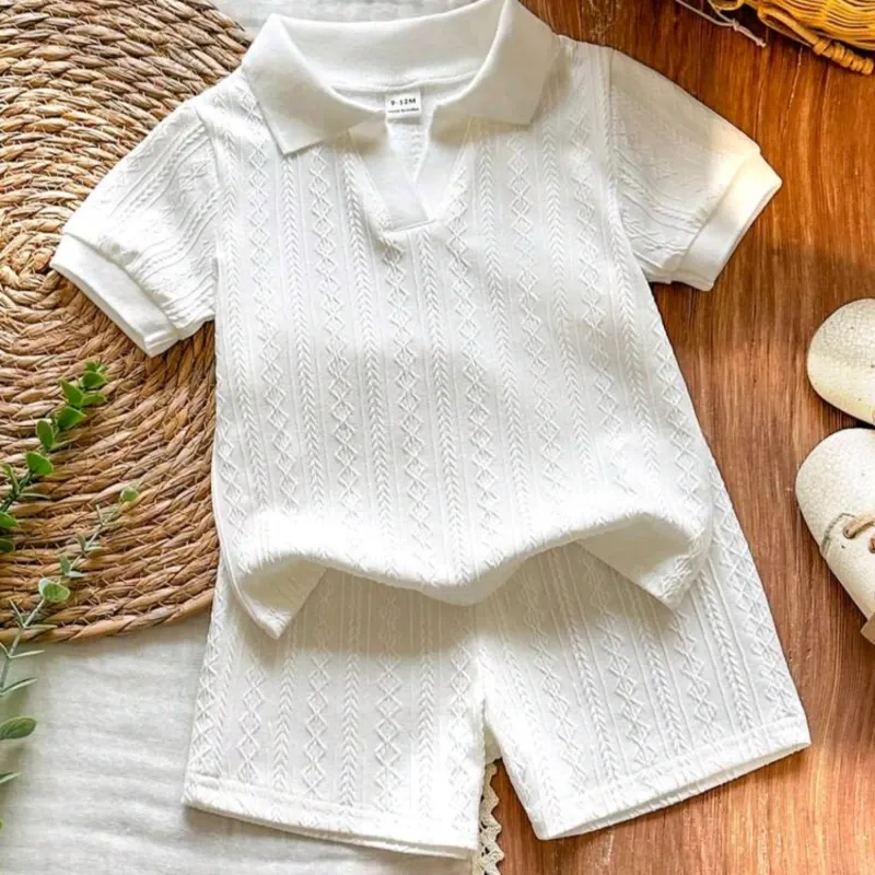 CONJUNTO 2 PZS PARA NIÑO	BLANCO, PULOVER CUELLO V Y CHORT CO-09