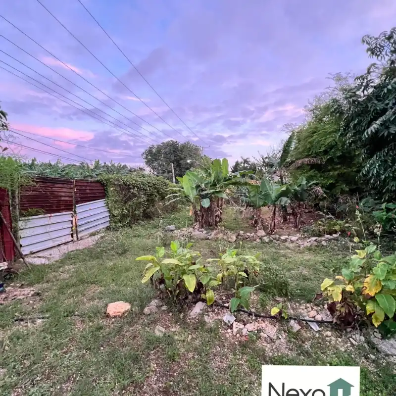 Casa con terreno en Atabey