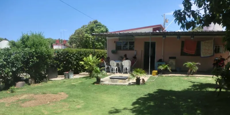 Casa en cojimar esquina 29
