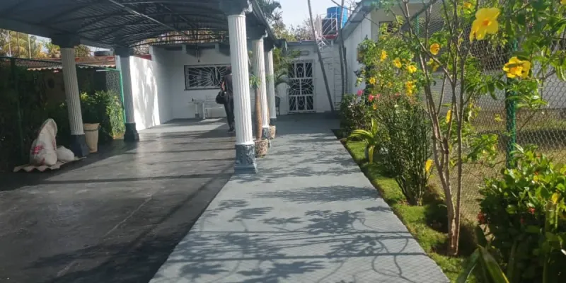 Casa en siboney ( se envian fotos al pv)