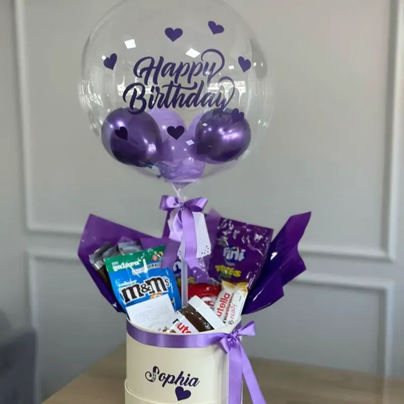 Caja de regalo con globos butbujas