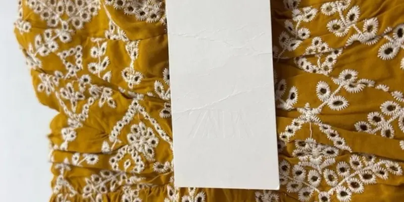 Vestido Zara