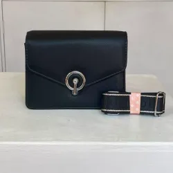 Cartera Pequeña