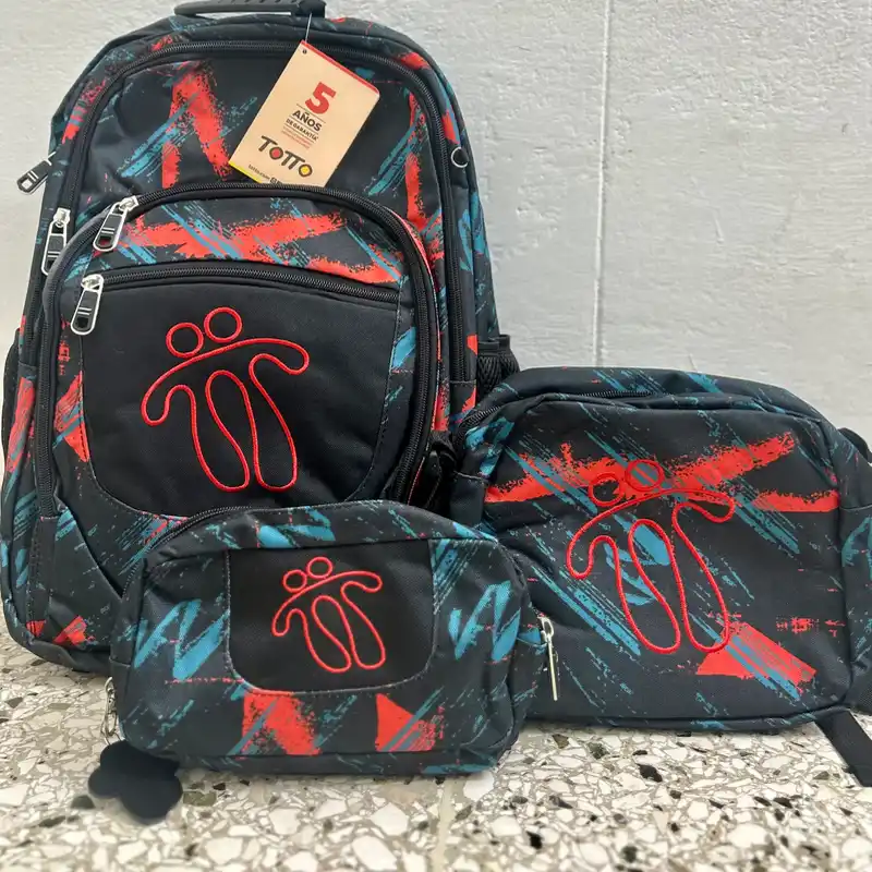 Mochila marca Totto🎒