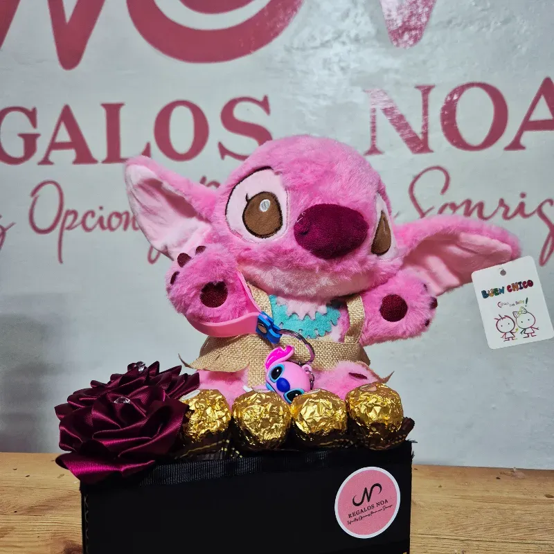 Caja con peluche
