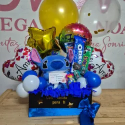 Caja de regalo con peluche