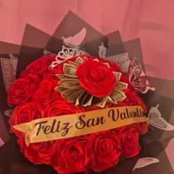 Rsmo de rosas con billete