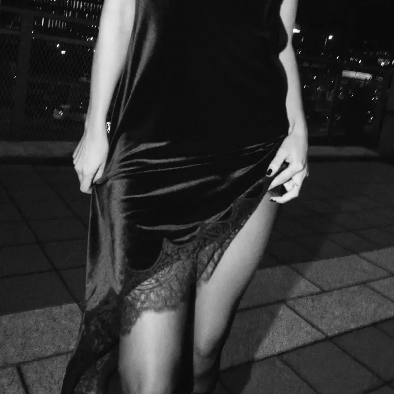 Vestido Velvet Encaje Zara