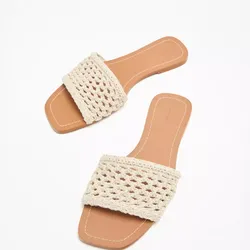 Sandalias planas Lefties